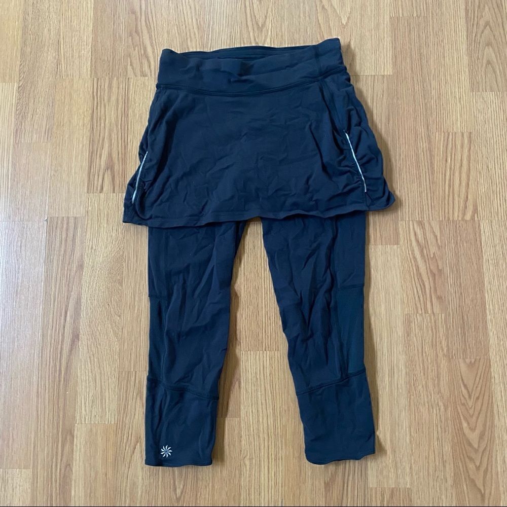 Athleta Cropped Leggings with a Skirt